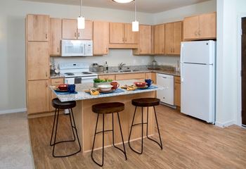 Kitchen island or breakfast bar